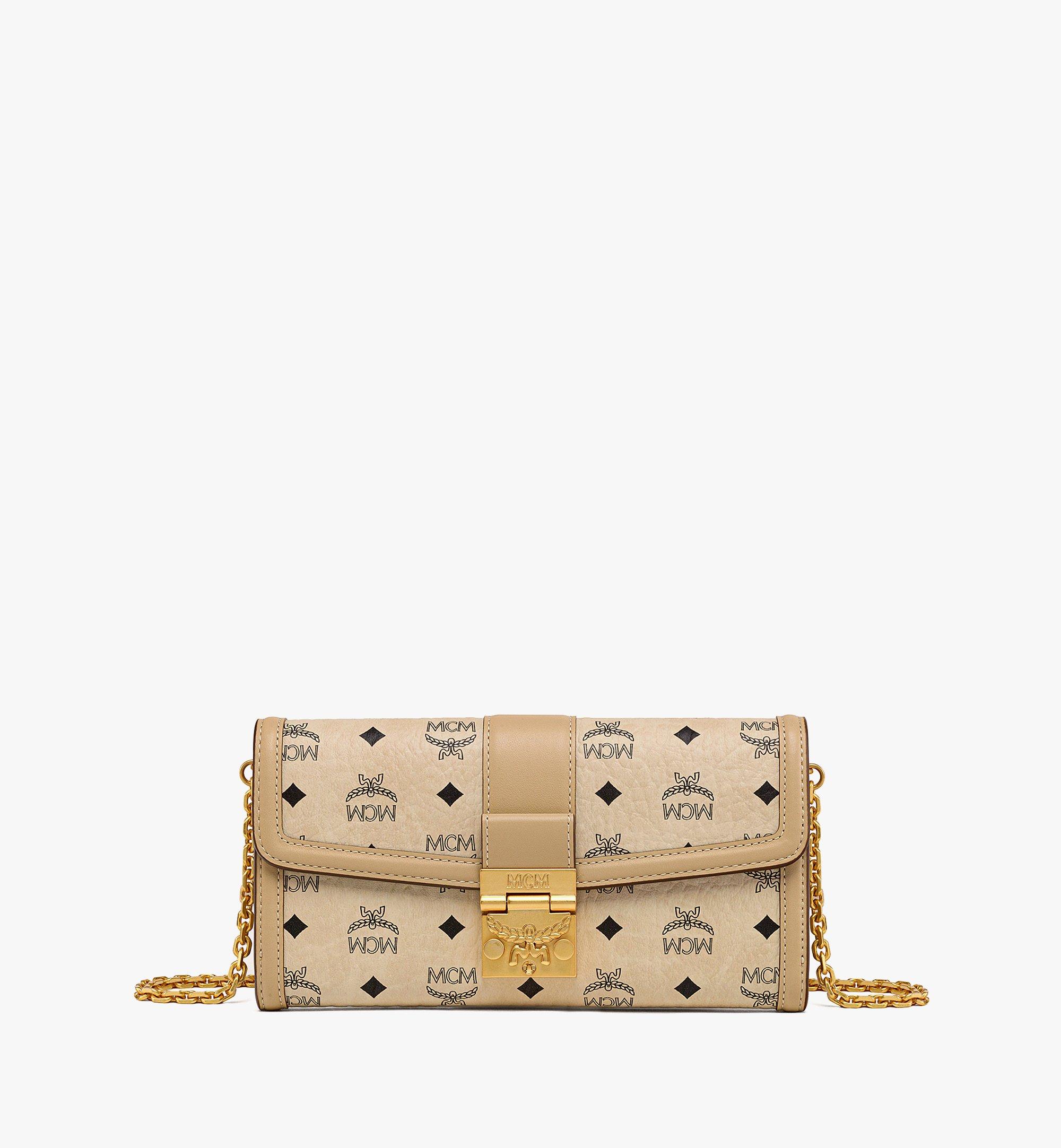 Mcm wallet women's sale new arrivals